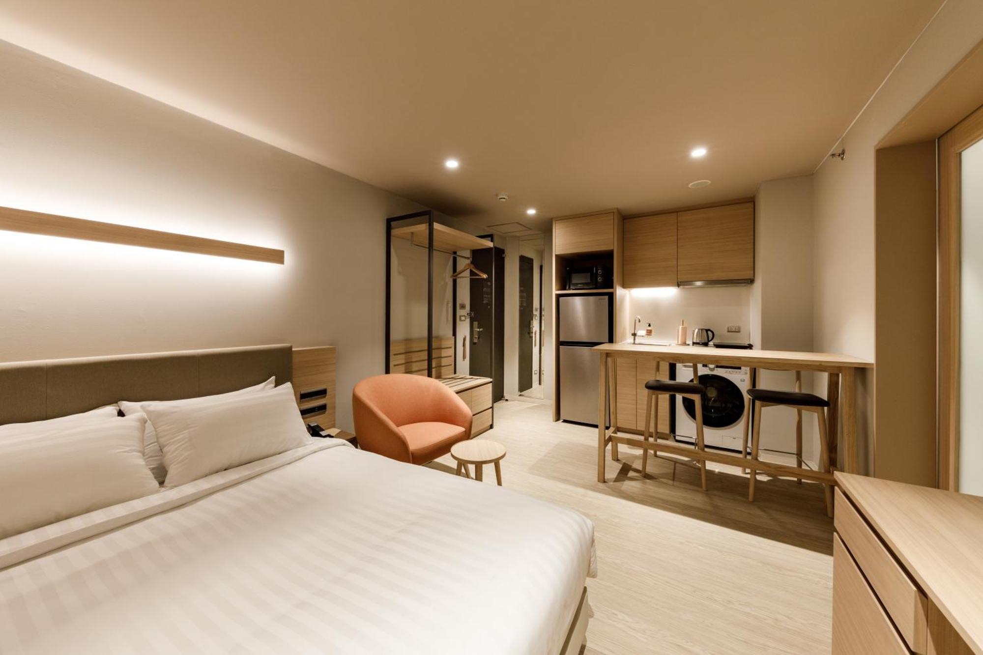 Nishitetsu Hotel Croom Bangkok Silom Exterior foto